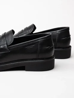 Vagabond - Alex M - Svarta loafers i skinn